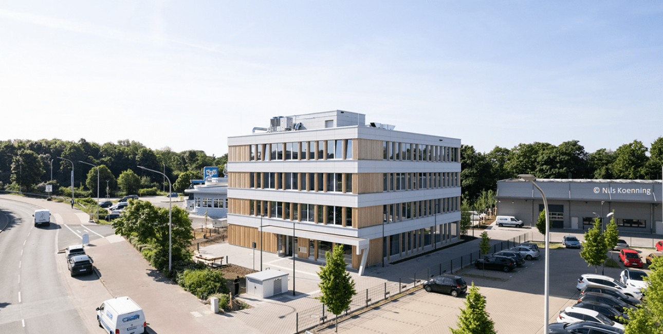250520_technikcampus hilden_kresings_aerial_DJI_0271_© Nils Koenning